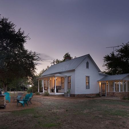 Mustard Seed B&B On The Llano Exteriör bild